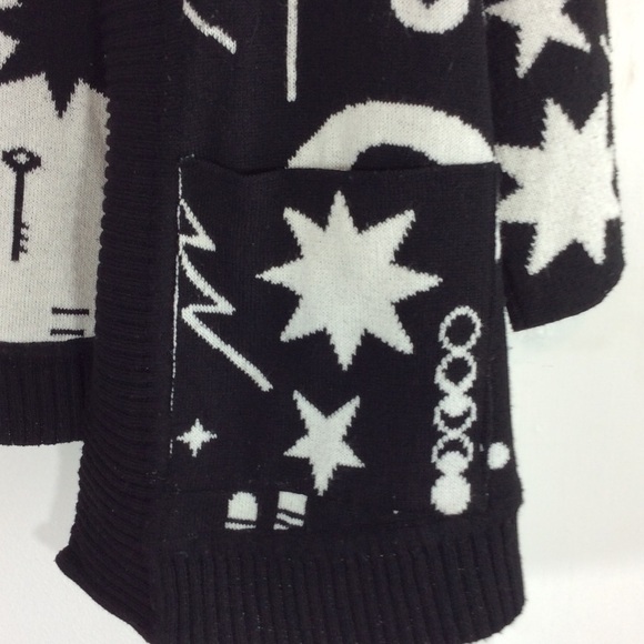 Jen's Pirate Booty Voodoo Queen Cardigan - Picture 7 of 8